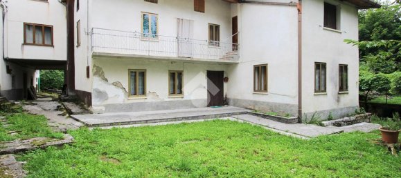 3 bedrooms House in Udine, Italy No. 297407 3