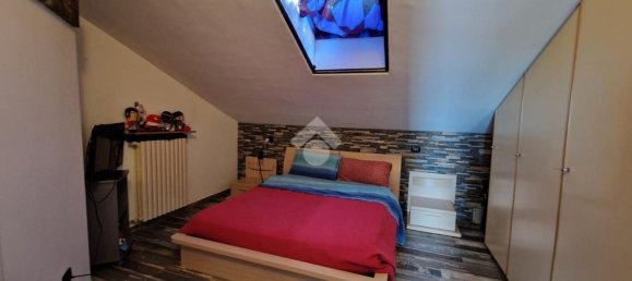 2-salle Appartement à Limbiate, Italy No. 334545 22