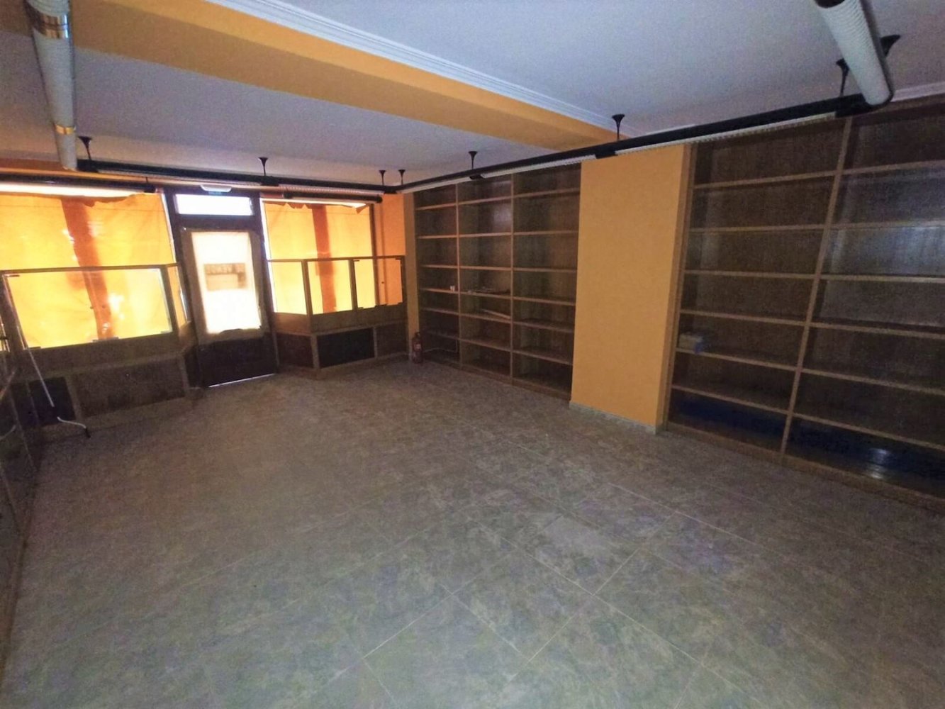 61m² Commercial property in Asturias, Spain No. 171831