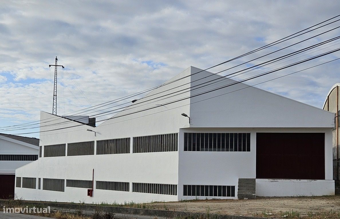  بناية في Silvalde, Portugal 8500متر مربع رقم 329327