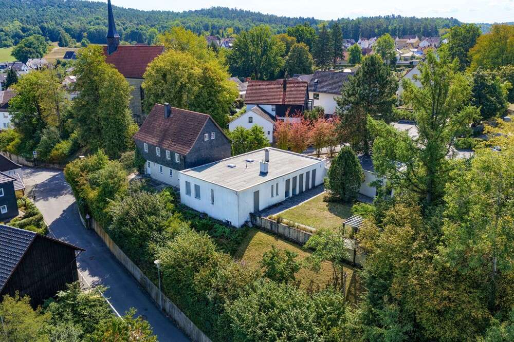 10-Zimmer Bungalow in Coburg, Germany, Nr. 272858