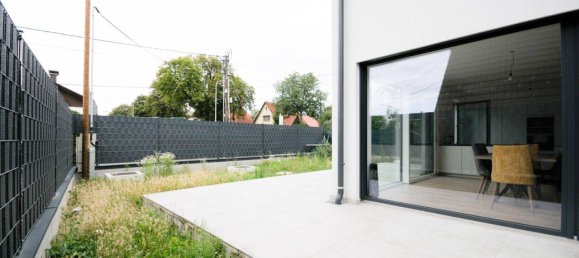 Замки и поместья с 4 комнатами в Зиммеринг, Австрия № 127289 3