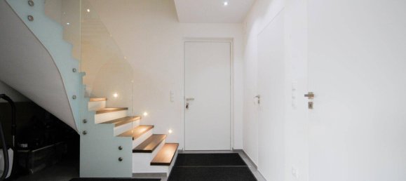 Замки и поместья с 4 комнатами в Зиммеринг, Австрия № 127289 29