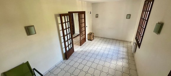 Casa de 3 dormitorios en Paray-Vieille-Poste, France No. 165616 2