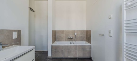 3 bedrooms Apartment in Mitte, Germany No. 341610 15