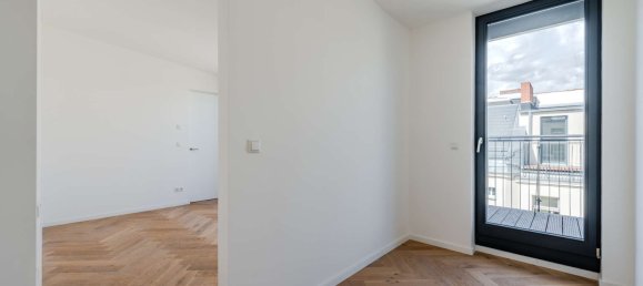 3 bedrooms Apartment in Mitte, Germany No. 341610 14