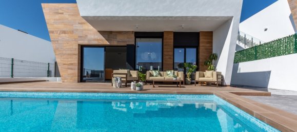 3 bedrooms Villa in Finestrat, Spain No. 2671 2