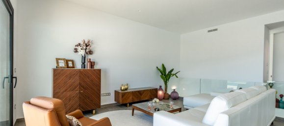 3 bedrooms Villa in Finestrat, Spain No. 2671 4