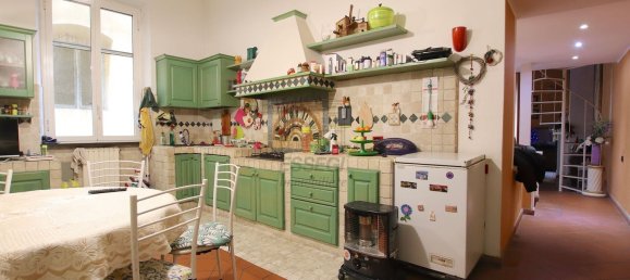 6-Zimmer Wohnung in Lucca, Italy, Nr. 11963 8