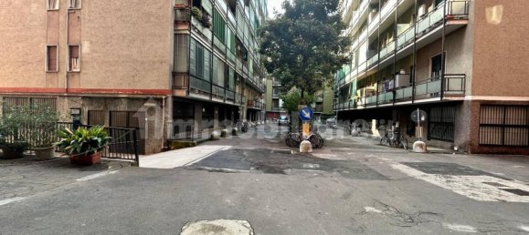 1 bedroom Apartment in Milan, Italy No. 346693 14