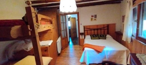 Casa de 5 dormitorios en Huesca, Spain No. 64449 21