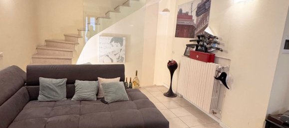 3 rooms Duplex in Brescia, Italy No. 279056 5