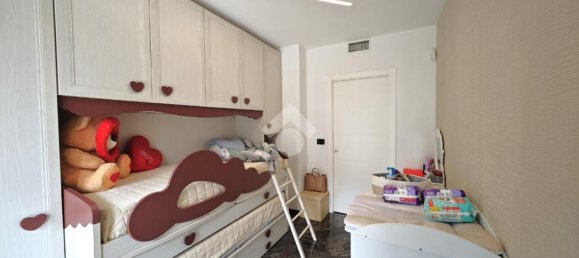 2 bedrooms Apartment in Bari, Italy No. 287134 10