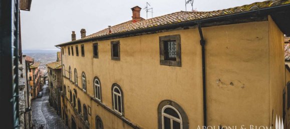 3 Schlafzimmer Penthouse in Cortona, Italy, Nr. 193448 25