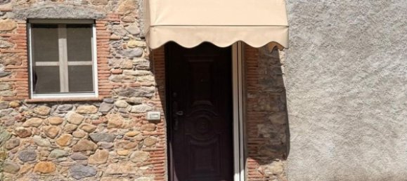 Дом с 9 комнатами в Капаннори, Италия № 307180 2