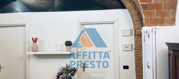 2 bedrooms Apartment in Pontedera, Italy No. 340807 4