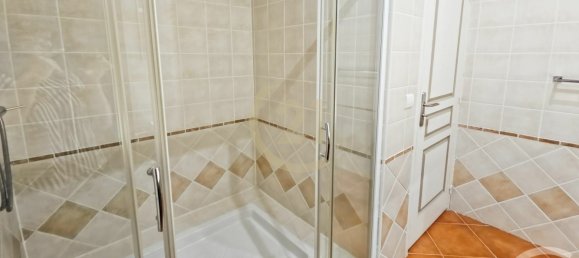 5 bedrooms House in Oletta, France No. 87093 20