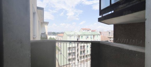 1 bedroom Apartment in Milan, Italy No. 378665 20