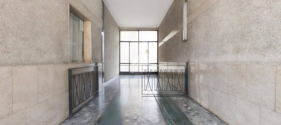 1 bedroom Apartment in Milan, Italy No. 378665 18