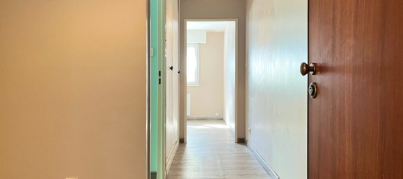 1 bedroom Apartment in Ostwald, France No. 41782 10