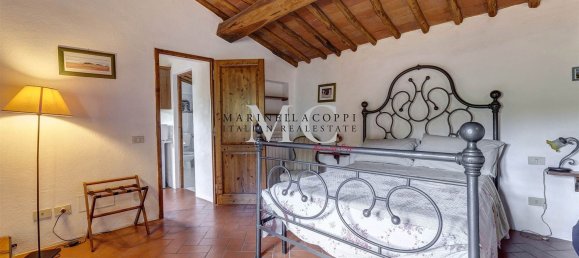 Propriété commerciale à Greve in Chianti, Italy 1366m² No. 193878 25