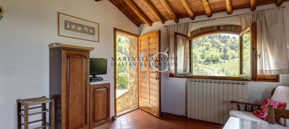 Propriété commerciale à Greve in Chianti, Italy 1366m² No. 193878 18