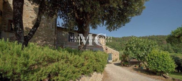 Propriété commerciale à Greve in Chianti, Italy 1366m² No. 193878 43