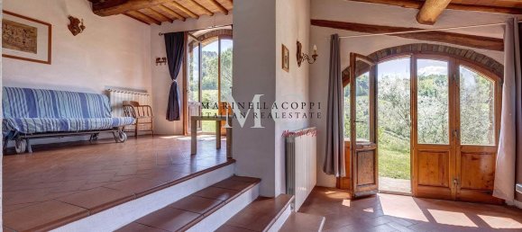 Propriété commerciale à Greve in Chianti, Italy 1366m² No. 193878 28