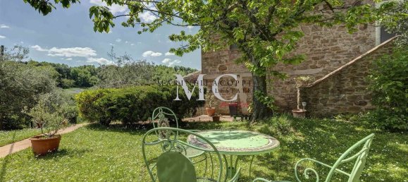 Propriété commerciale à Greve in Chianti, Italy 1366m² No. 193878 4