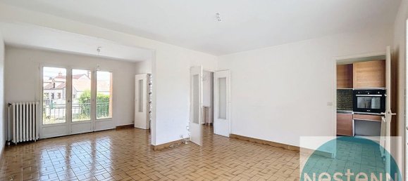 Casa de 5 dormitorios en Olivet, France No. 58661 2