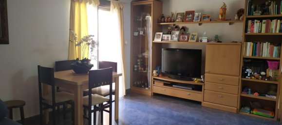 Apartamento de 3 dormitorios en Alicante, Spain No. 96669 2
