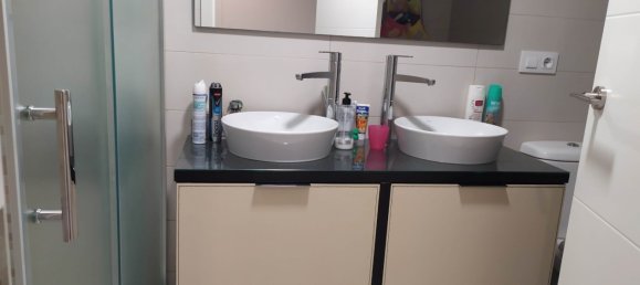 Apartamento de 3 dormitorios en Alicante, Spain No. 96669 12