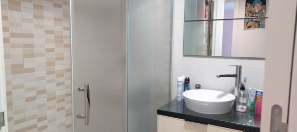 Apartamento de 3 dormitorios en Alicante, Spain No. 96669 11