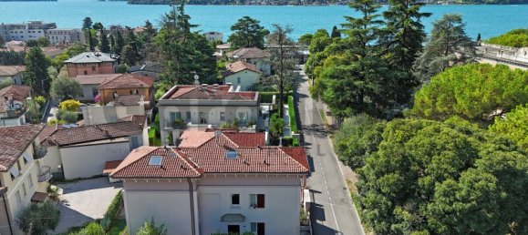 Apartamento de 2 dormitorios en Salò, Italy No. 276792 31