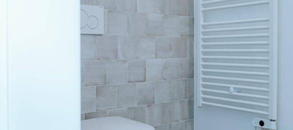 Studio à Josefstadt, Austria No. 205848 11