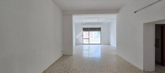 Imóvel comercial em Notaresco, Italy 143 m² N.º 362794 3