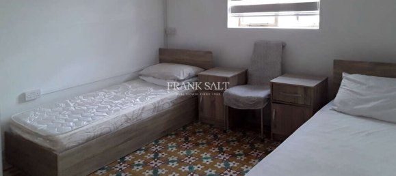 2 Schlafzimmer Maisonette-Wohnung in Santa Venera, Malta, Nr. 2395 4