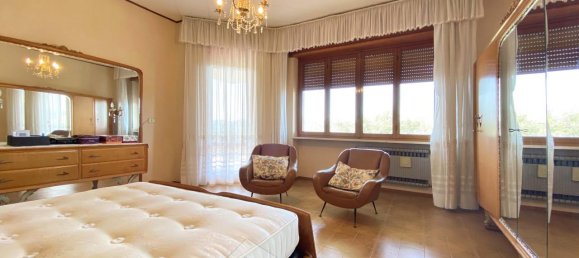 Villa de 6 habitaciónes en Grignasco, Italy No. 236181 13