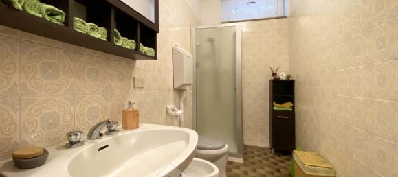 Villa de 6 habitaciónes en Grignasco, Italy No. 236181 22