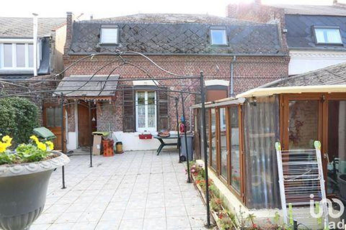 4 bedrooms House in Chauny, France No. 10145