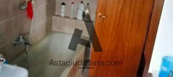 Apartamento de 1 dormitorio en Uboldo, Italy No. 375749 4