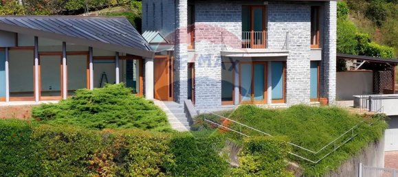 3 bedrooms Villa in Cernobbio, Italy No. 106272 12