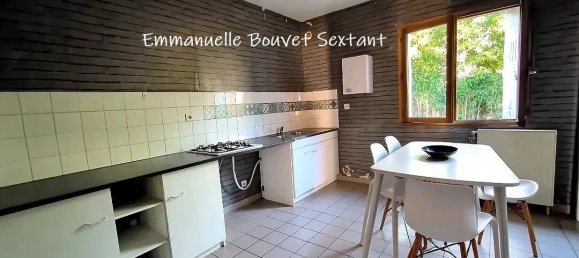 3 bedrooms House in Bergerac, France No. 283175 5
