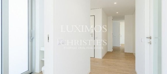 3 bedrooms Penthouse in Vila do Conde, Portugal No. 110734 23