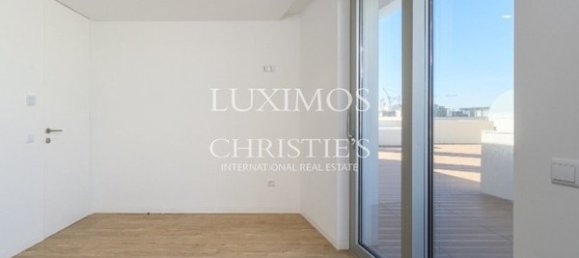 3 bedrooms Penthouse in Vila do Conde, Portugal No. 110734 11