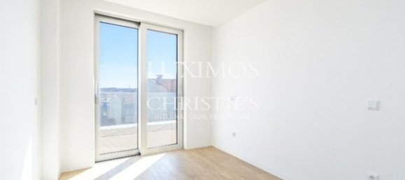 3 bedrooms Penthouse in Vila do Conde, Portugal No. 110734 6