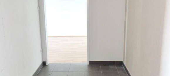 2 rooms Apartment in Liesing, Austria No. 183594 3