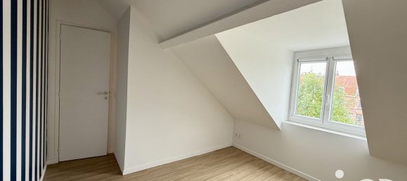 5 rooms House in Lambersart, France No. 341619 10