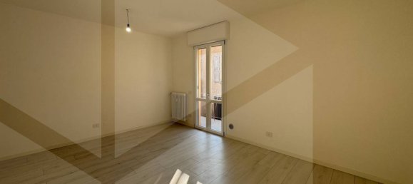 4 rooms Apartment in Formigine, Italy No. 27814 5