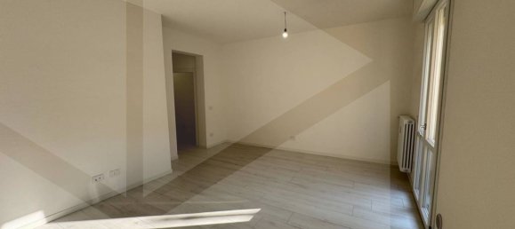 4 rooms Apartment in Formigine, Italy No. 27814 4